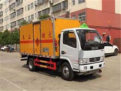 東風(fēng)4.1米爆破器材運(yùn)輸車