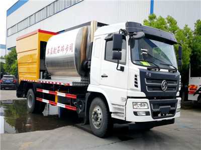 陜汽單橋同步碎石封層車