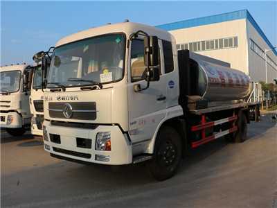 東風(fēng)天錦瀝青灑布車(10方）